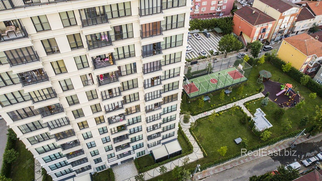 Modern Apartment in Vibrant Kartal, Istanbul